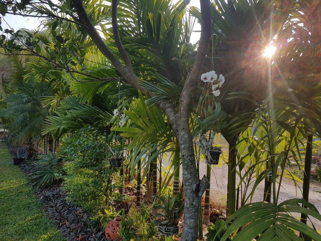 Villa Thakhek Exterior foto