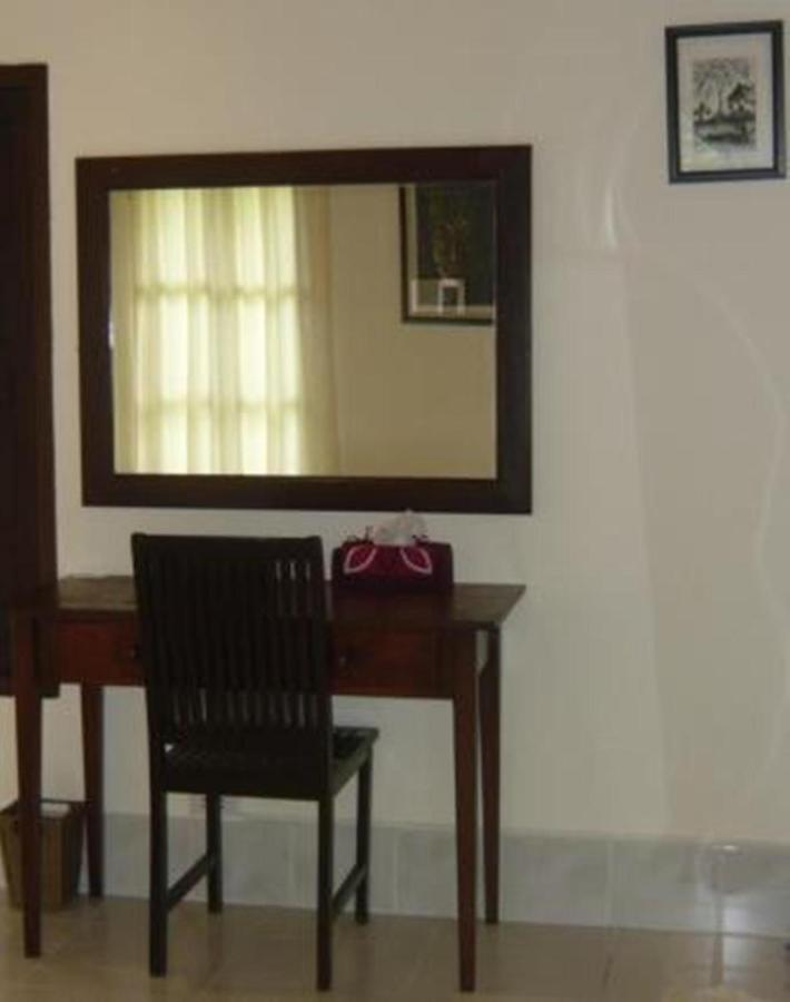 Villa Thakhek Habitación foto